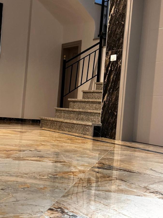 Teuta- Luxury Penthouse 200M2 Appartement Sarandë Buitenkant foto