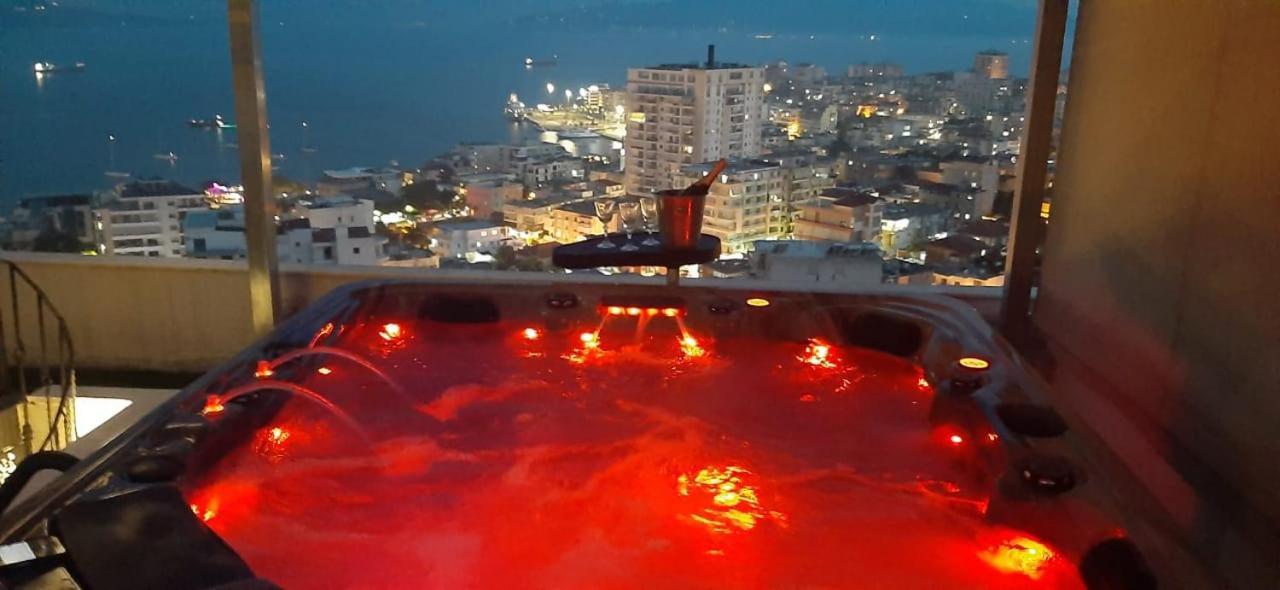 Teuta- Luxury Penthouse 200M2 Appartement Sarandë Buitenkant foto