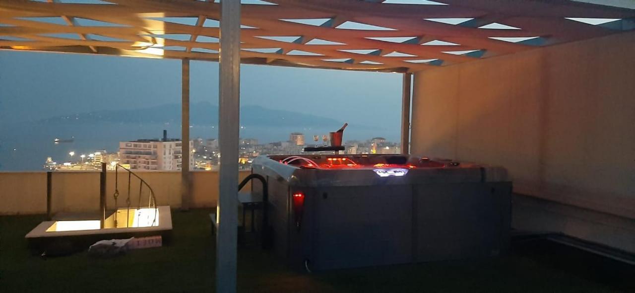 Teuta- Luxury Penthouse 200M2 Appartement Sarandë Buitenkant foto